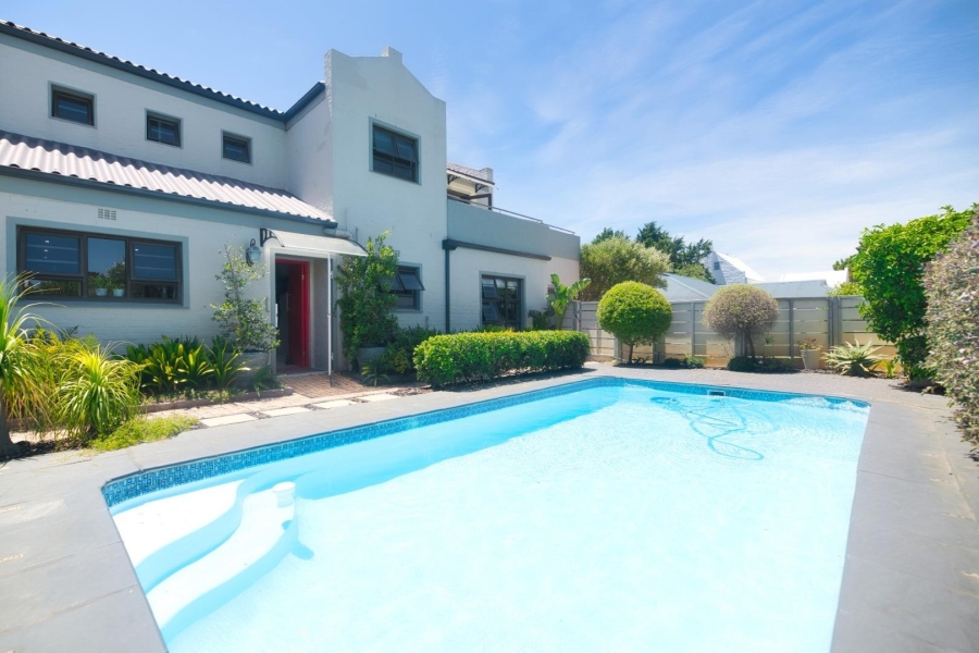 5 Bedroom Property for Sale in Vermont Western Cape